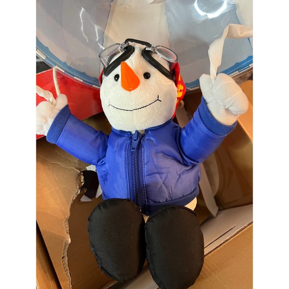 JC PENNY- Home Collection Parachuting Holiday Figures Snowman With Goggles - Picture 7 of 7